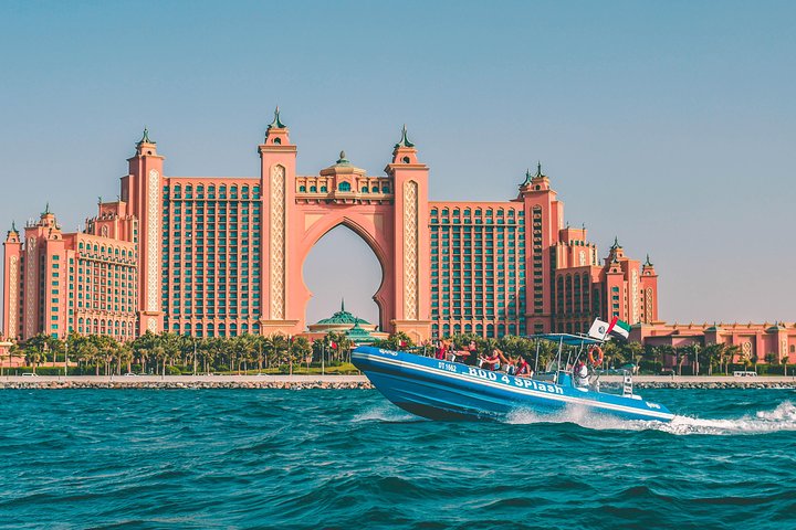Private Dubai Speedboat Tour Dubai Marina, Atlantis and Burj Al Arab